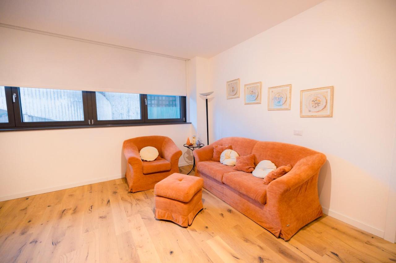 Nuovissimo Bilocale In Zona Navigli/Romolo Apartment มิลาน ภายนอก รูปภาพ
